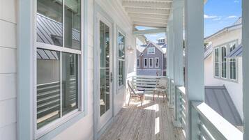 Cottage (2 Bedrooms) | Interior