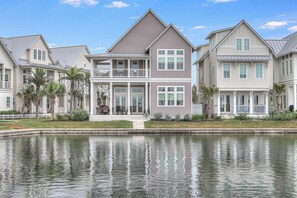 Interior - Reel Good Time 100 NEI (Port Aransas)