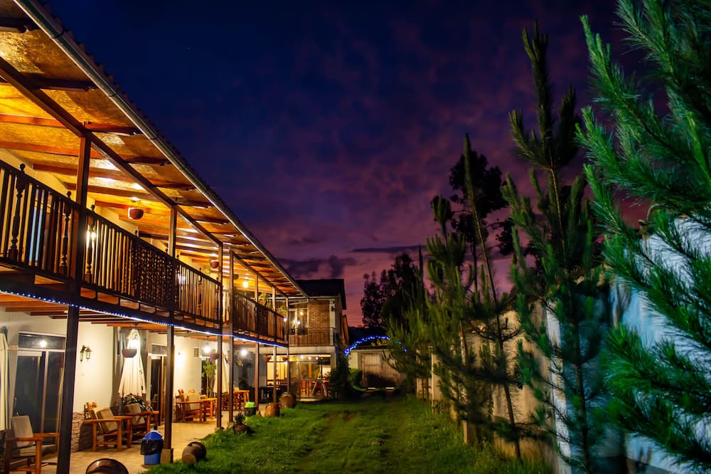 Hotel Vista Verde