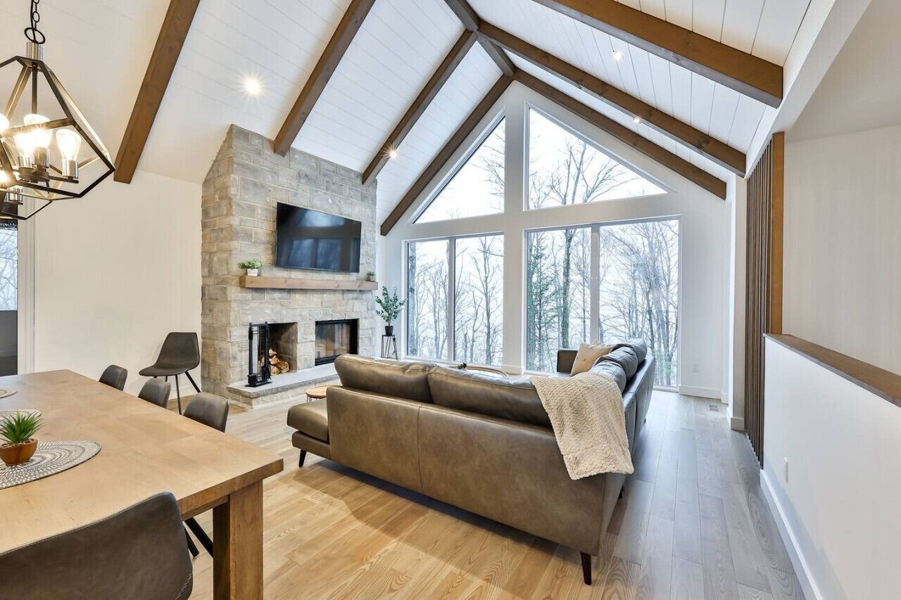 Smart TV, fireplace, foosball