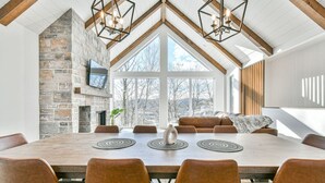 Dining - The Glam Shack - Golf, Ski, Spa (Mont-Blanc)
