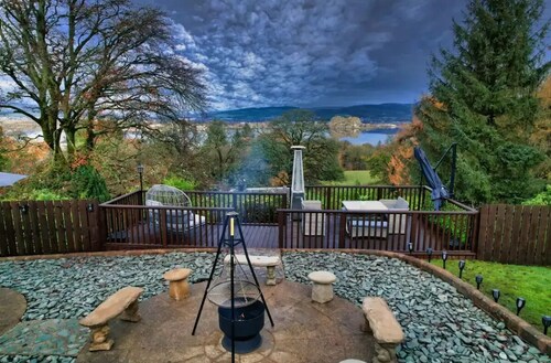 Gleddoch Coach House offers an exclusive retreat near Glasgow.