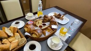 뷔페 아침 식사