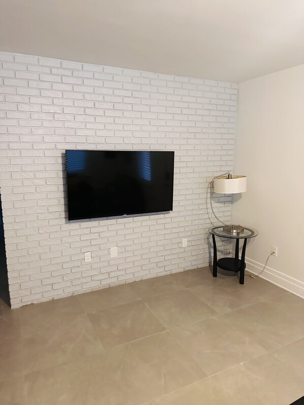 Interior - Renovated House in the Heart of Tampa (Tampa)