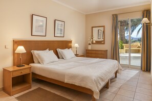 3 soverom, strykejern/-brett, wi-fi og sengetøy