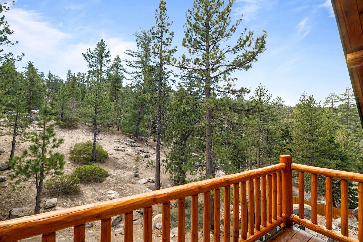 Photo 32 of Lakeview Lodge - Across the street from the lake, Log Cabin, Arcade Game ,Lake Views ,NatlForest
