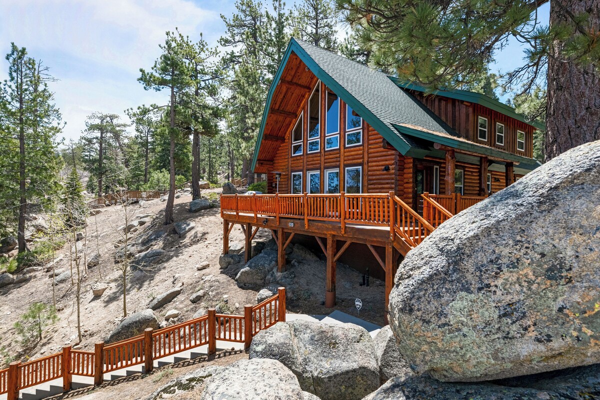 Lakeview Lodge - Across the street from the lake, Log Cabin, Arcade Game ,Lake Views ,NatlForest