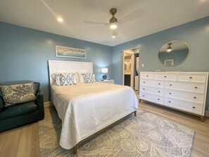 3 bedrooms, iron/ironing board, Internet, bed sheets - 905 Page Street Cape May (Cape May)