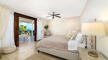 6 bedrooms, iron/ironing board, WiFi, bed sheets