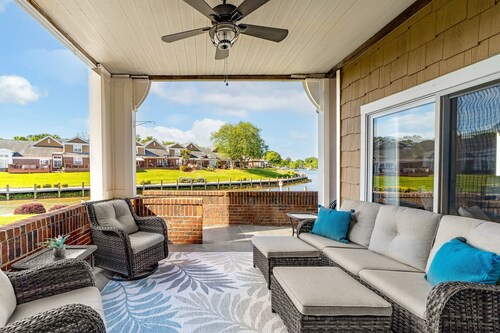 Harbor View - Lake Norman Vacation Condo Rental - Dog Friendly!