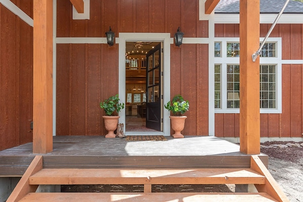 Entrée de l’hébergement