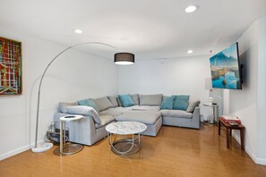 Hus (3 Bedrooms) | Oppholdsområde