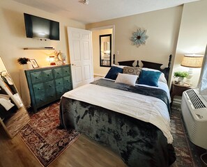 スタジオ (2 Bedrooms) | 2 室のベッドルーム、旅行用ベビーベッド、ベッドシーツ