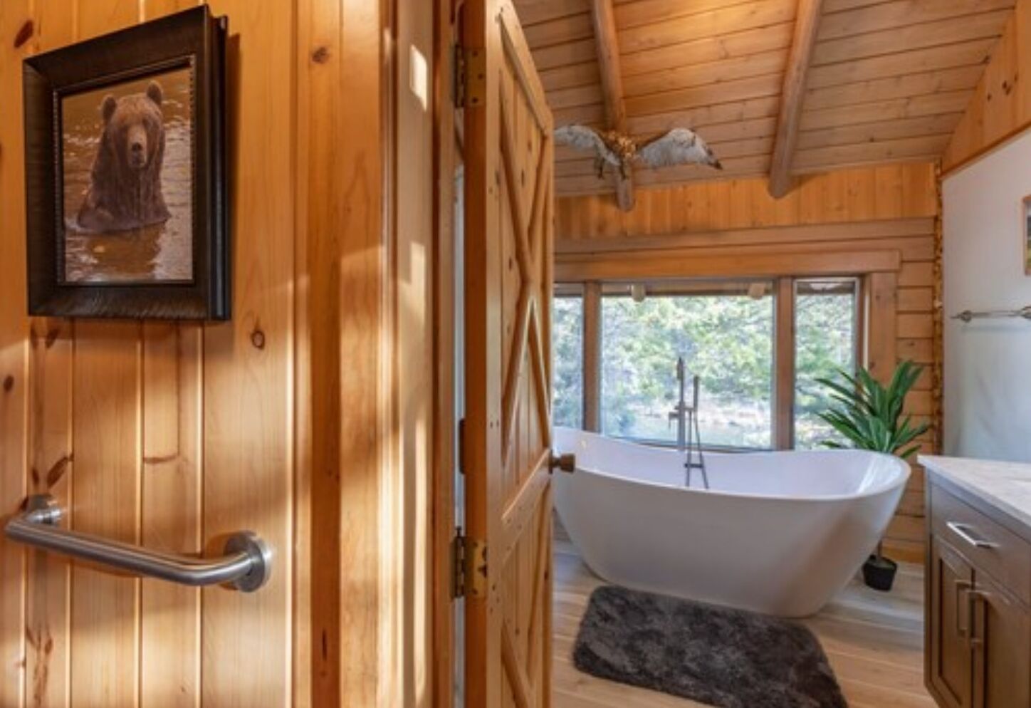 Maison (5 Bedrooms) | Salle de bain | Douche, pomme de douche hydromassante, serviettes fournies