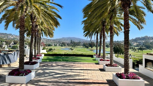 Beautifully Remodeled | Private Balcony | Pool View | BBQ Access | Gated Reserved Parking