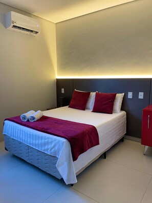 Superior Double Room | 1 bedroom, desk, laptop workspace, free WiFi