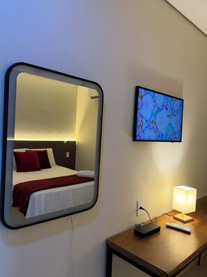 Habitación doble superior | Escritorio, espacio para trabajar con laptop y wifi gratis 