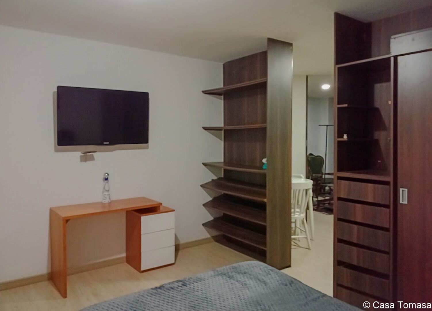 5 bedrooms, in-room safe, desk, iron/ironing board