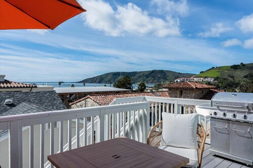 Vibrant Casita in Avila Beach: An Unforgettable Escape into the Beauty of Central Coast