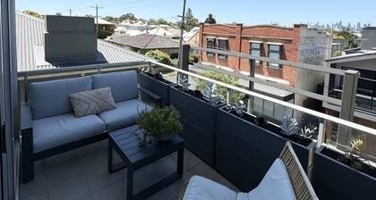 Yarraville Village apartment with panoramic views