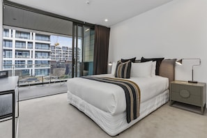 3 bedrooms, blackout curtains, free WiFi, bed sheets - Elegant retreat in Wynyard Quarter (Auckland)