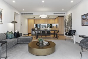 Living area - Elegant retreat in Wynyard Quarter (Auckland)