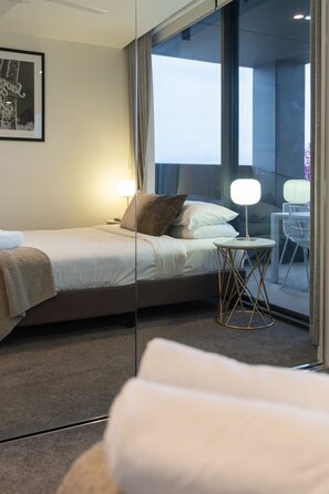 1 bedroom, desk, iron/ironing board, free WiFi