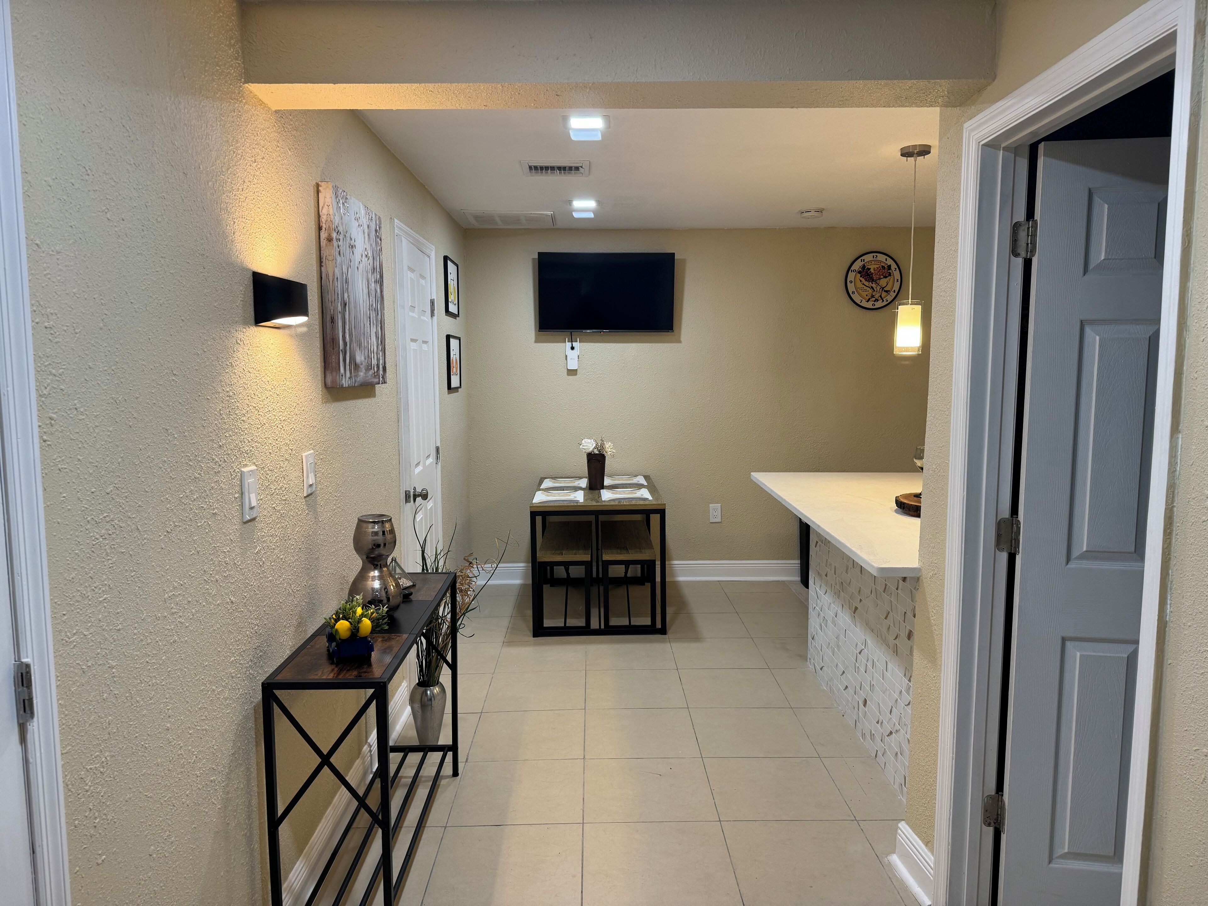 St. Petersburg Guest Suite Close to Beaches and Tropicana Field