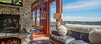 Slope side 8 BR at Sanctuary Majestic Mountain Top Estate 4800 square feet of quality sleeps 16