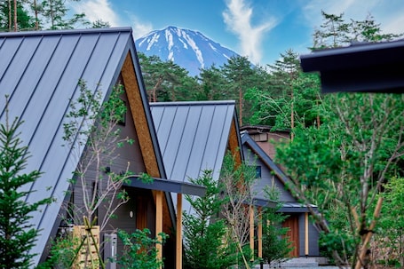 Exterior. Room only plan Bring your own food Luxurious st / Minamitsurugun Yamanashi