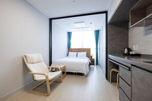 Double Room | Blackout drapes, free WiFi, bed sheets - Grandbleu Hotel & Residence (Incheon)