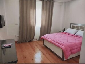 Double Room, 1 Double Bed, Non Smoking, City View | Egyptian cotton sheets, premium bedding, down comforters