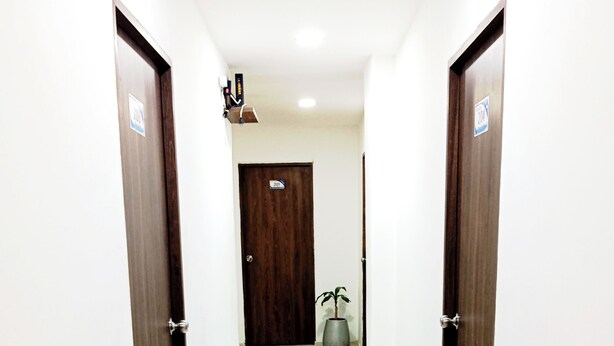 Unclassified image, 1 of 59, button - HOTEL SHALOM INN  (Santa Marta)