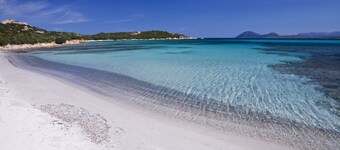 Casa de vacaciones 'Casa Vacanza Sa Petra Ruja B' con vistas al mar, balcón y aire acondicionado