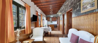 Holiday Home 'Casa Rural Ondina A' with Sea View, Private Terrace and Wi-Fi
