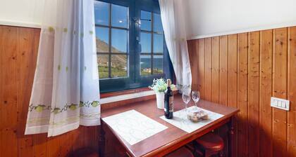 Holiday Home 'Casa Rural Ondina B' with Sea View, Private Terrace and Wi-Fi