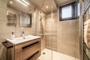 Dusche, Haartrockner