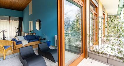 'Fiordaliso' Room Apartment with Mountain View, Shared Terrace and Wi-Fi