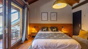 3 soverom, strykejern/-brett, wi-fi (inkludert) og sengetøy