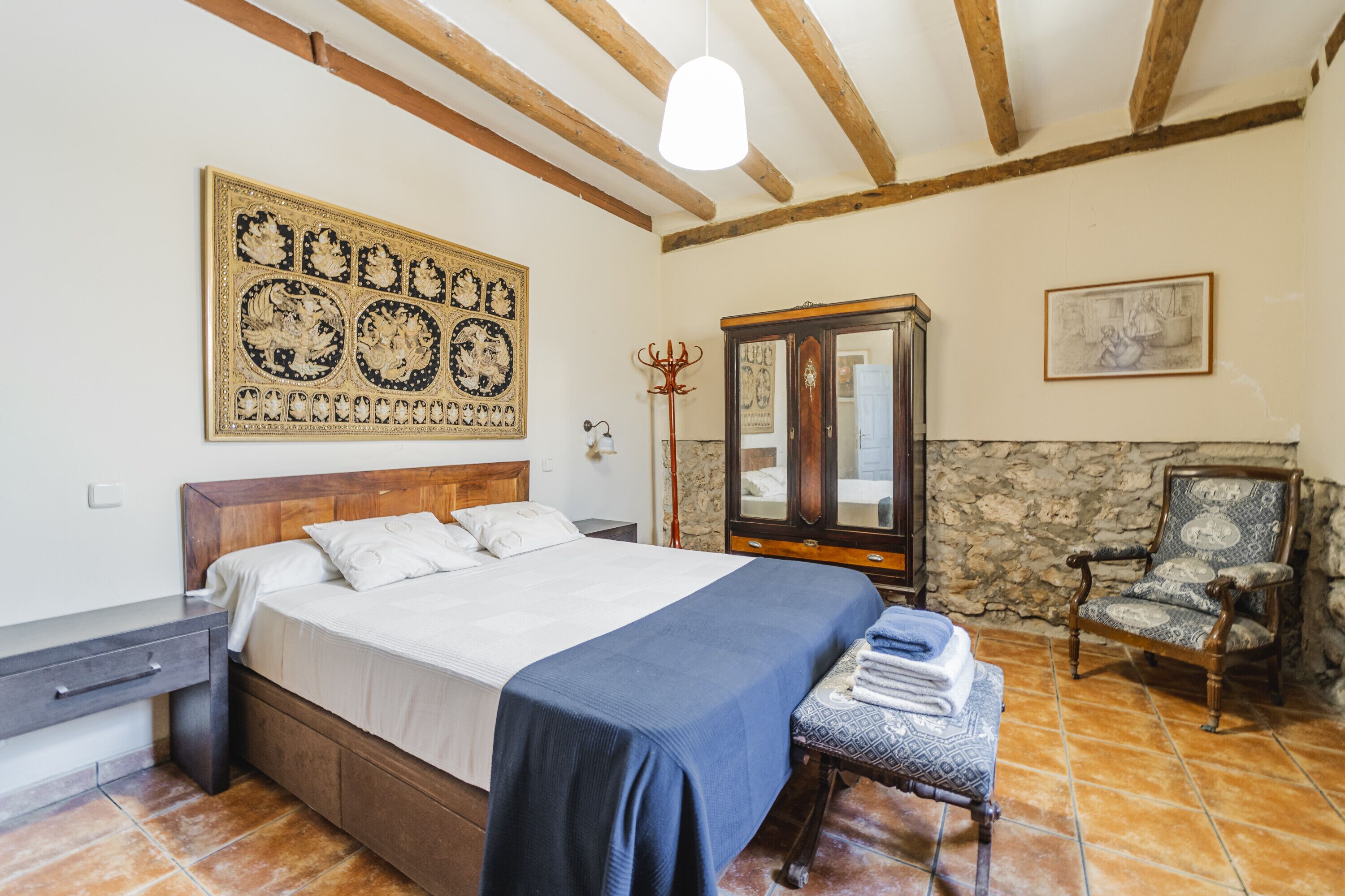 6 chambres, Wi-Fi gratuit, draps fournis