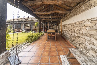Casa de vacaciones 'Laguna Herrera' con piscina privada, jardín privado y Wi-Fi