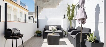 Studio-Apartment 'Atico Enzo' mit gemeinsamer Terrasse und WLAN
