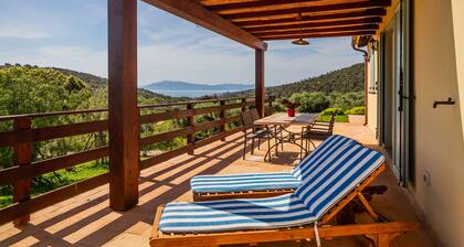 Ferienwohnung 'Casa Ulivo' mit Meerblick, WLAN und Klimaanlage