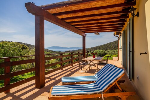 Appartement "Casa Ulivo" avec vue sur la mer, Wi-Fi et climatisation