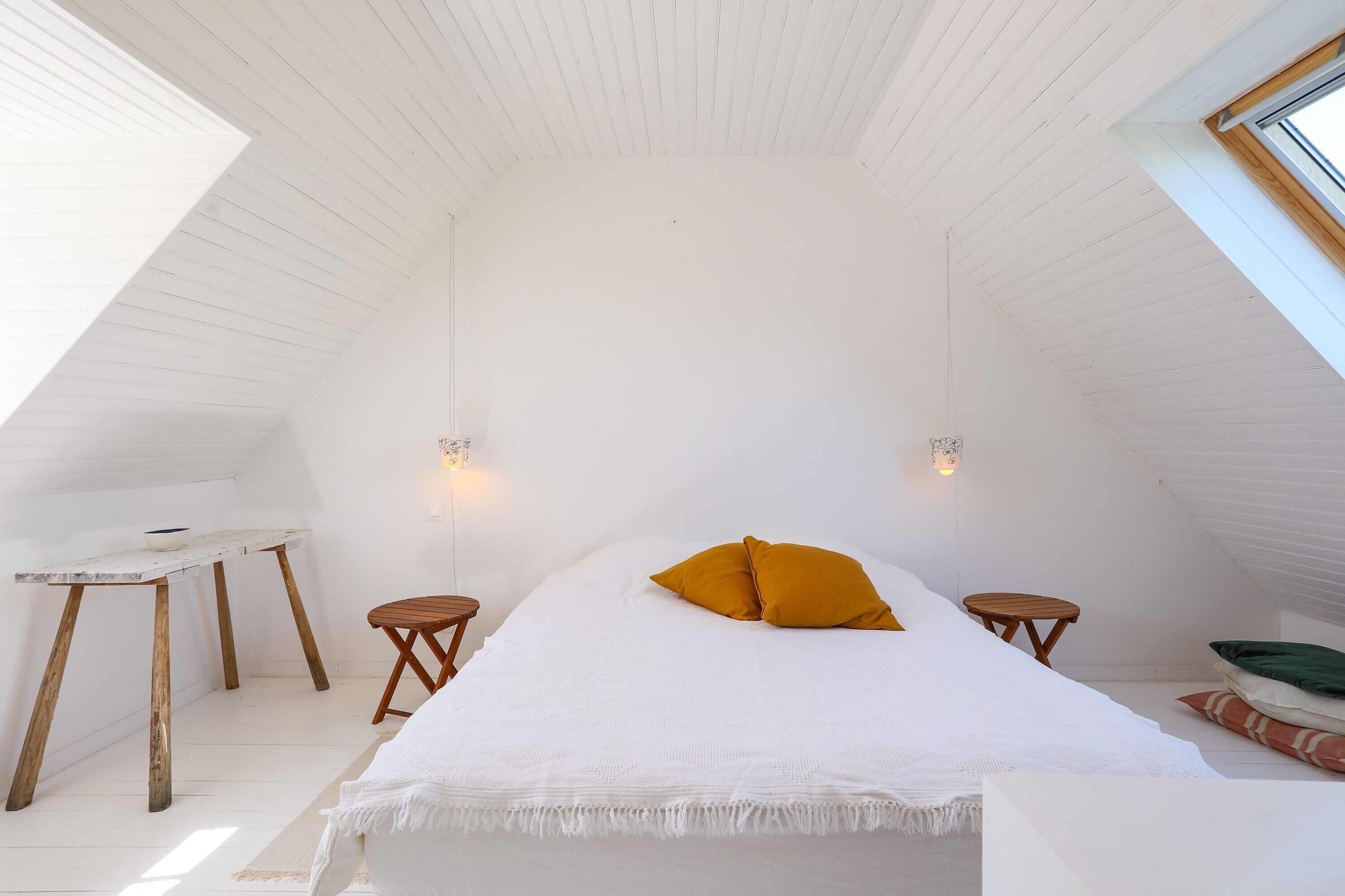 4 habitaciones, tabla de planchar con plancha y wifi gratis 