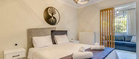 1 soverom, strykejern/-brett, wi-fi (inkludert) og sengetøy