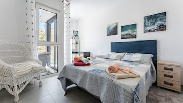 2 chambres, fer et planche Ă repasser, Wi-Fi gratuit, draps fournis