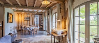 Ferienhaus 'Nature Et Authenticité' mit privatem Pool, privater Terrasse und privatem Garten