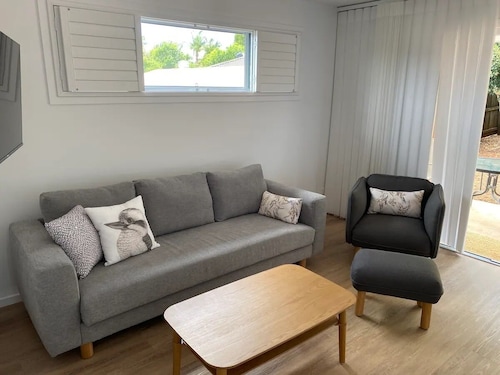 Fantastic views, comfortable beds. Close to Banya Bathhouse Spa & Crystal Castle