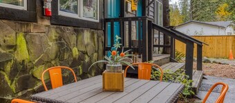 Cozy Basecamp Near Skiing, Pets - Mt Air 13